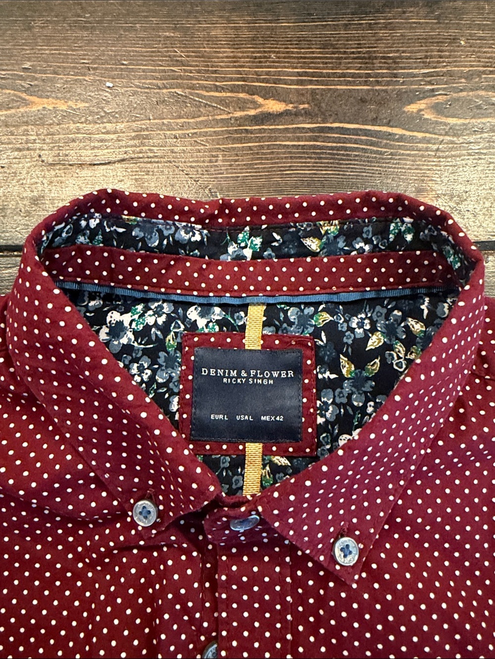 Denim & Flower Burgundy Short Sleeve Button-Down with Micro Dot Detail - Picture 4 of 4
